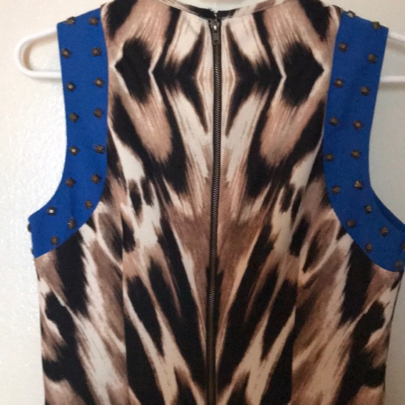 Lady 👗 - Picture 2 of 4